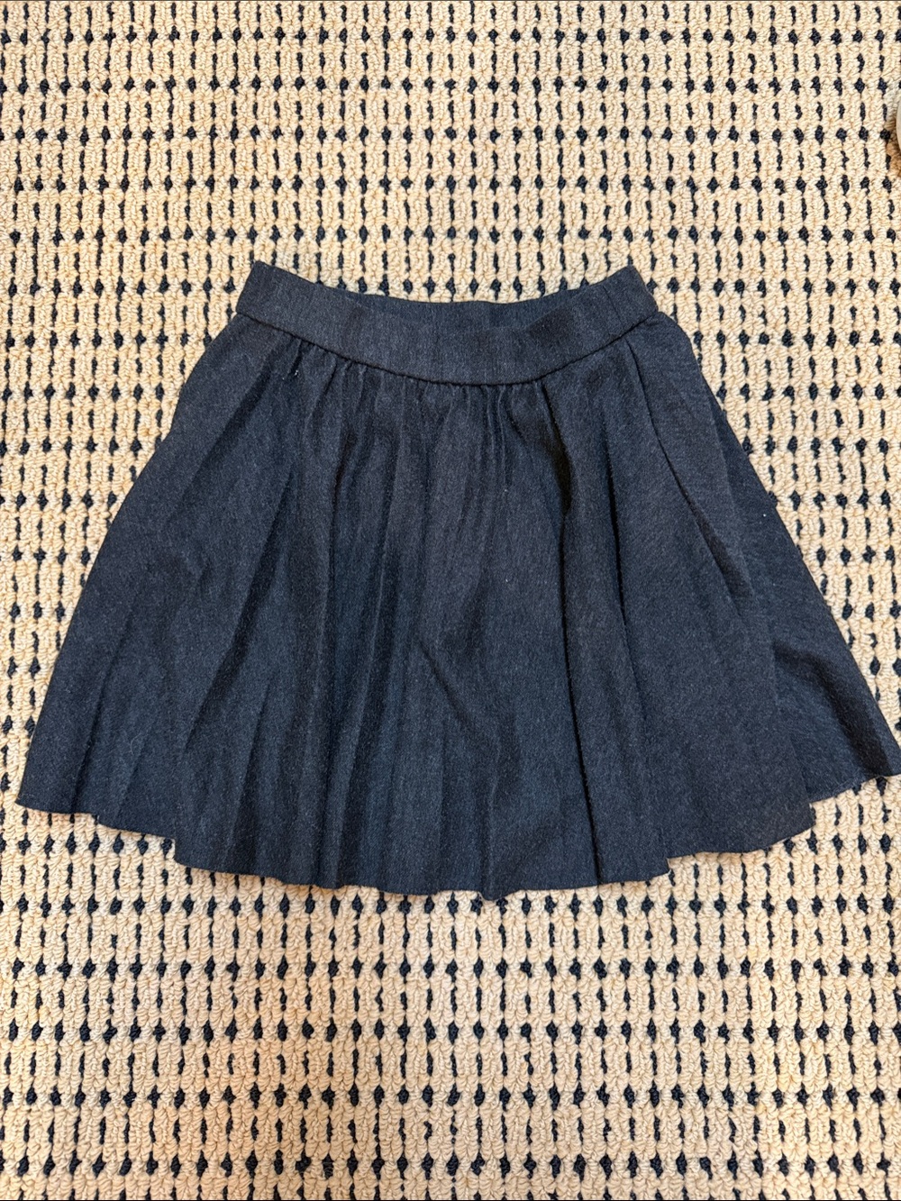 Zara Girls 6 Skirt Gray Circle Skirt - Pleated A-Line Black Skirt